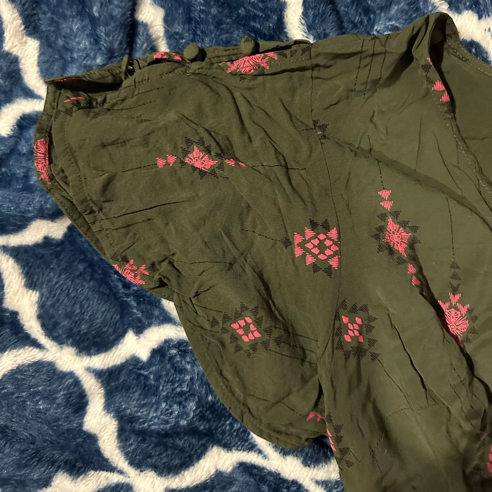 Torrid Top - Picture 5 of 7